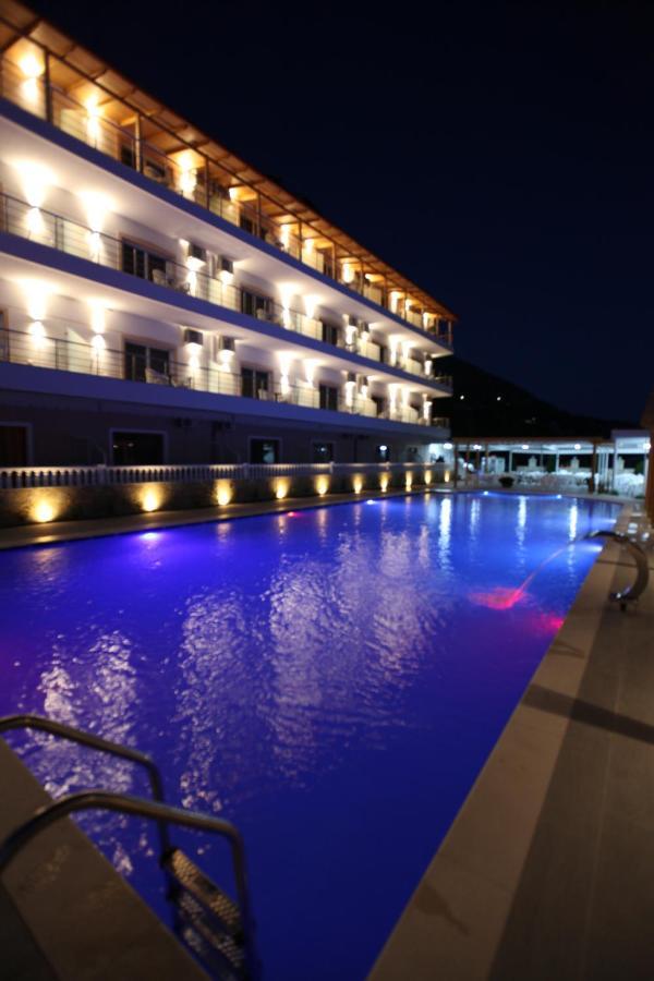 Hotel Riviera Borsh Εξωτερικό φωτογραφία